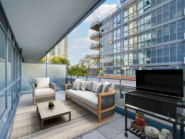 308 - 2212 Lake Shore Blvd W