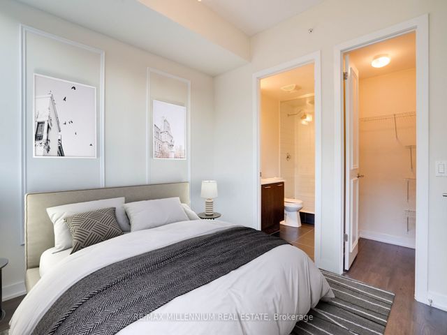 308 - 2212 Lake Shore Blvd W