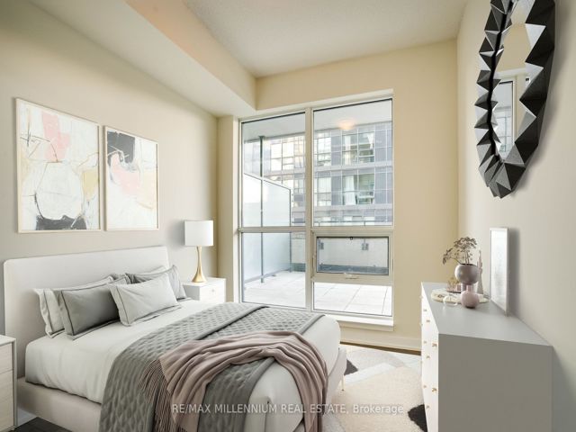308 - 2212 Lake Shore Blvd W