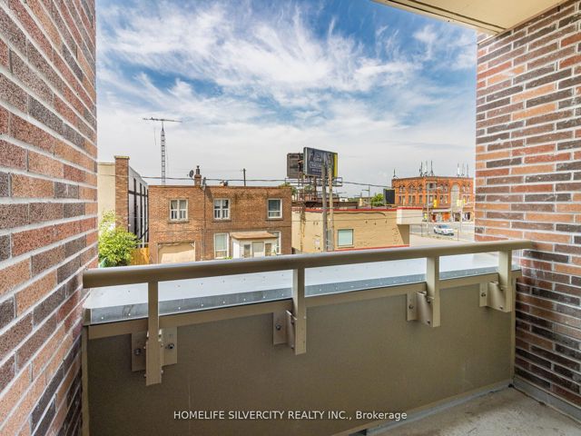 107 - 117 Ford St S