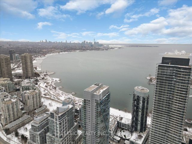 235 - 80 Marine Parade Dr