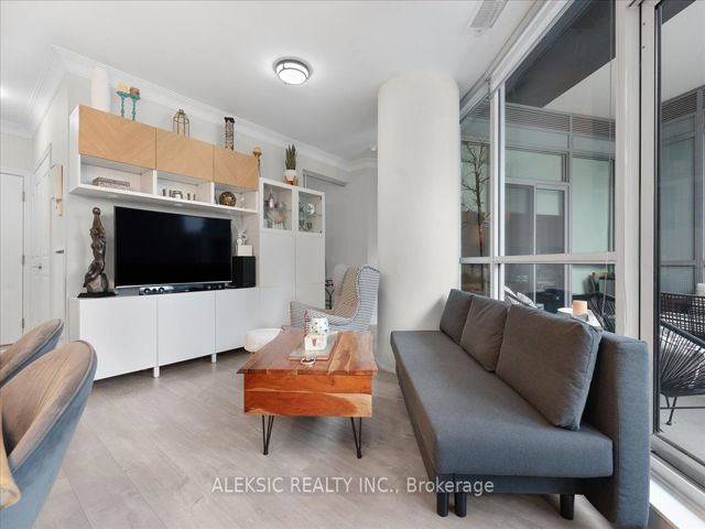 235 - 80 Marine Parade Dr