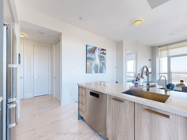 4205 - 36 Park Lawn Rd