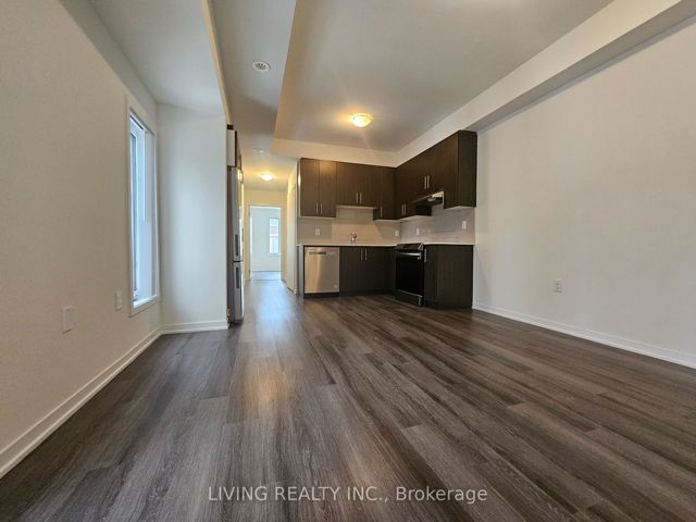 102 - 30 William Jackson Way