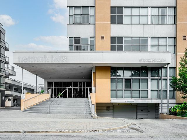 218 - 2 Fieldway Rd