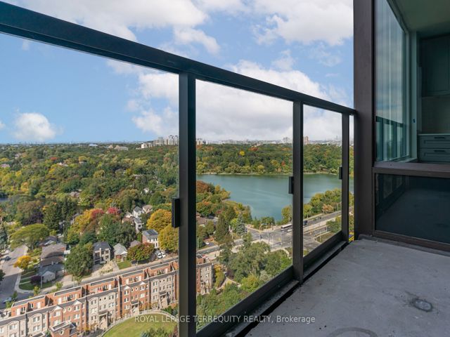 2716 - 1926 Lake Shore Blvd