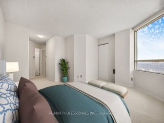 PH10 - 41 Markbrooke Lane