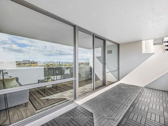 1506 - 260 Scarlett Rd