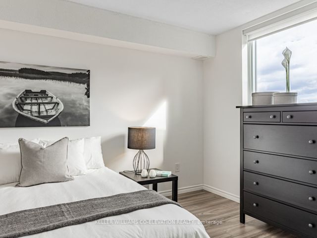 1506 - 260 Scarlett Rd