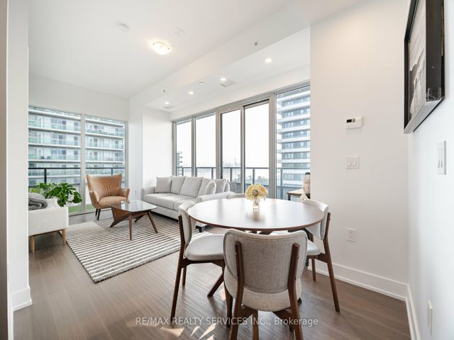 1316 - 30 Shore Breeze Dr