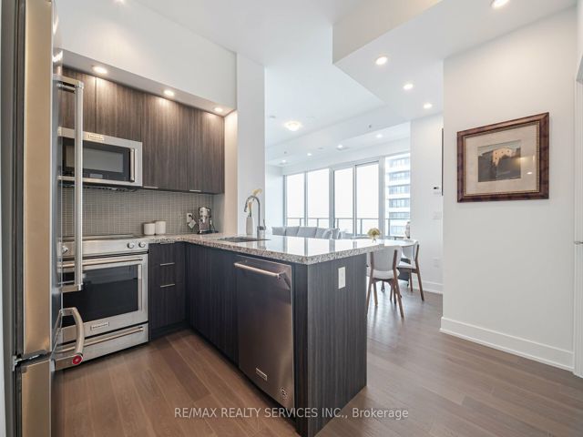 1316 - 30 Shore Breeze Dr