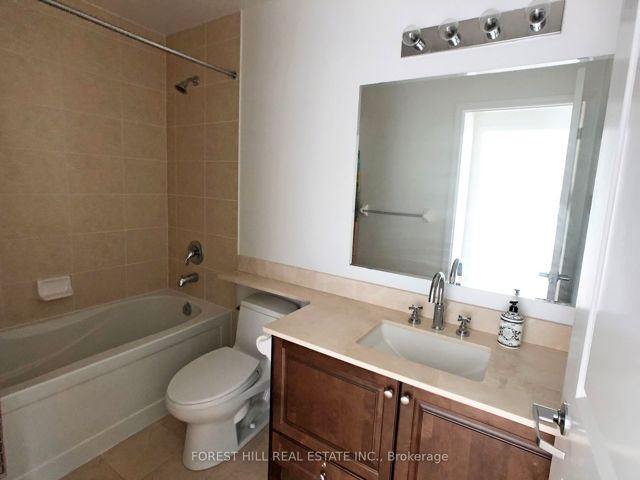 1807 - 1900 Lake Shore Blvd W