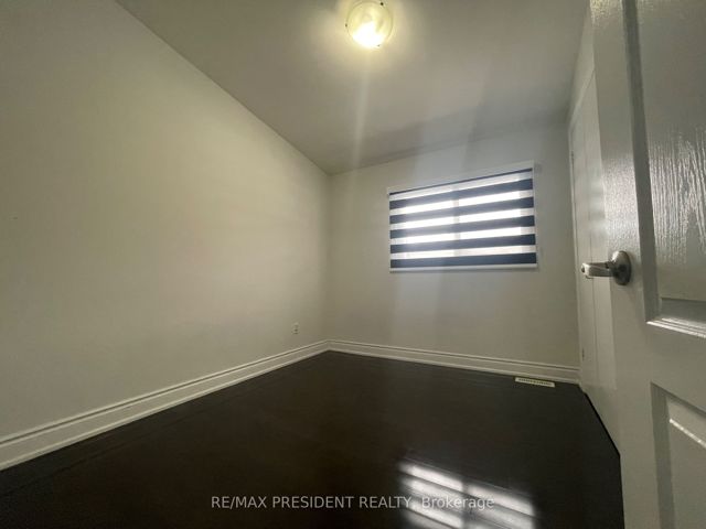 115 - 16 Litchfield Crt