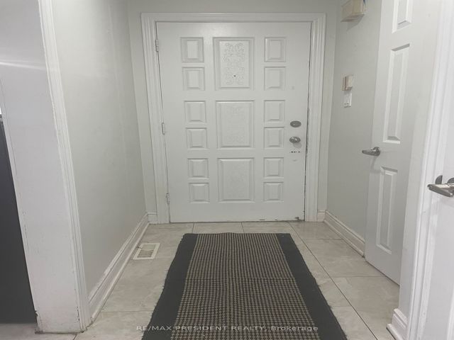 115 - 16 Litchfield Crt