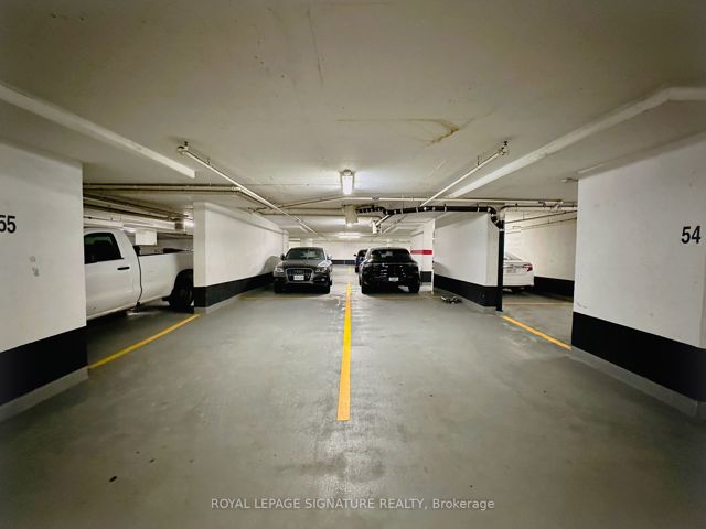 1211 - 2121 Lake Shore Blvd W