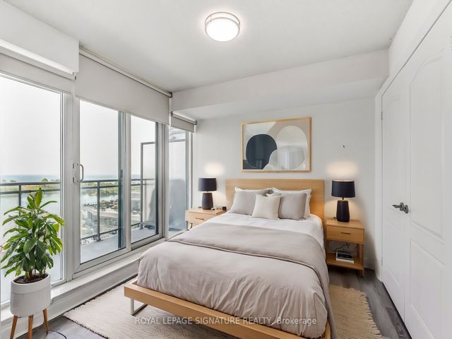 1211 - 2121 Lake Shore Blvd W