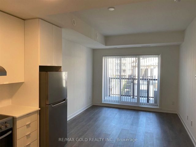 302 - 160 Canon Jackson Dr