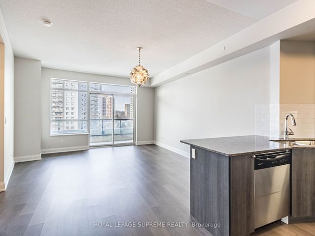 607 - 25 Fontenay Crt