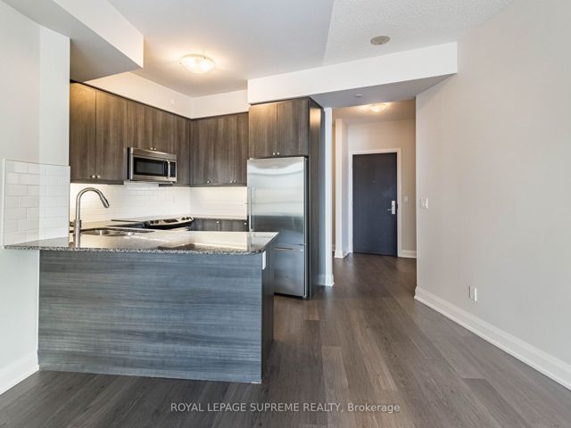 607 - 25 Fontenay Crt
