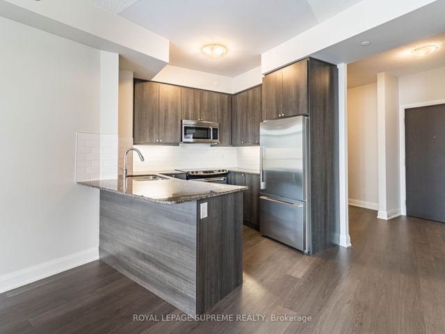 607 - 25 Fontenay Crt