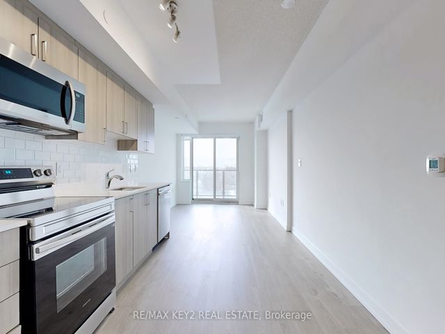 626 - 556 Marlee Ave