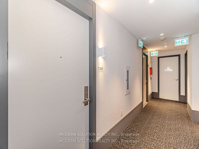 1709 - 30 Gibbs Rd