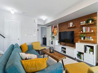 415 - 130 Widdicombe Hill Blvd W