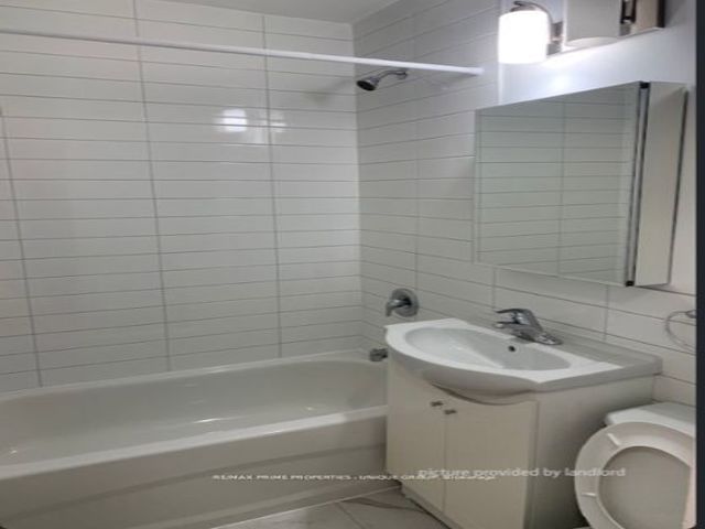 303 - 2202 Weston Rd