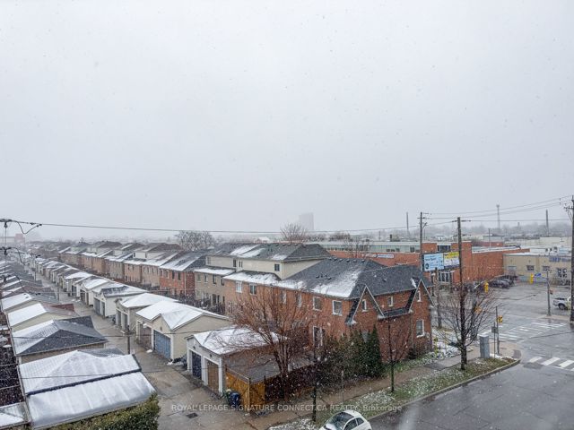 419 - 2300 St. Clair Ave W