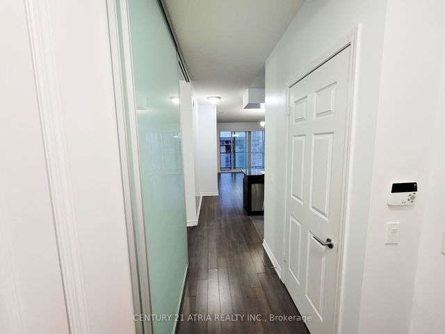 1001 - 15 James Finlay Way