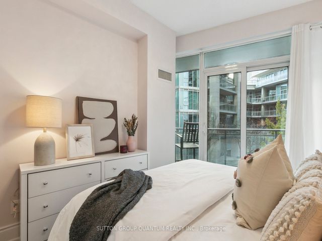 235 - 58 Marine Parade Dr