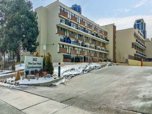 808 - 362 The East Mall