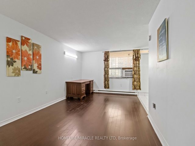 605 - 49 Silverstone Dr