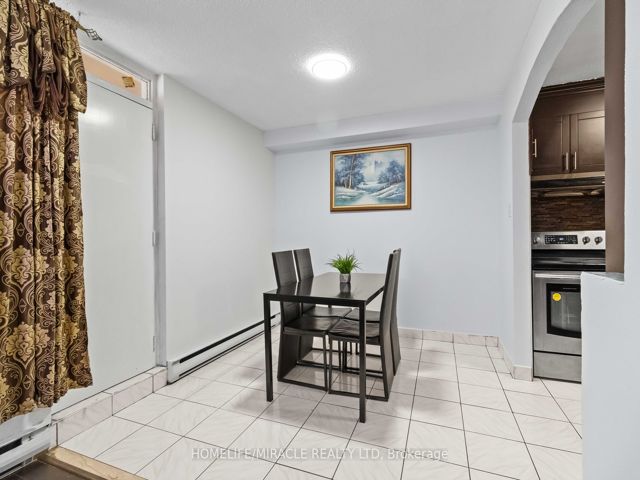 605 - 49 Silverstone Dr