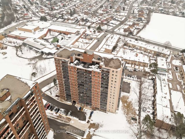 605 - 49 Silverstone Dr