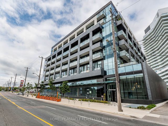 815 - 4208 Dundas St W