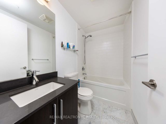 3203 - 2212 Lake Shore Blvd W