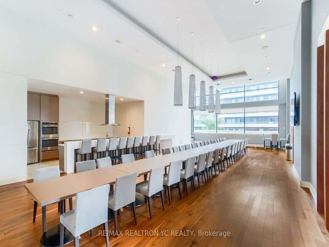 3203 - 2212 Lake Shore Blvd W