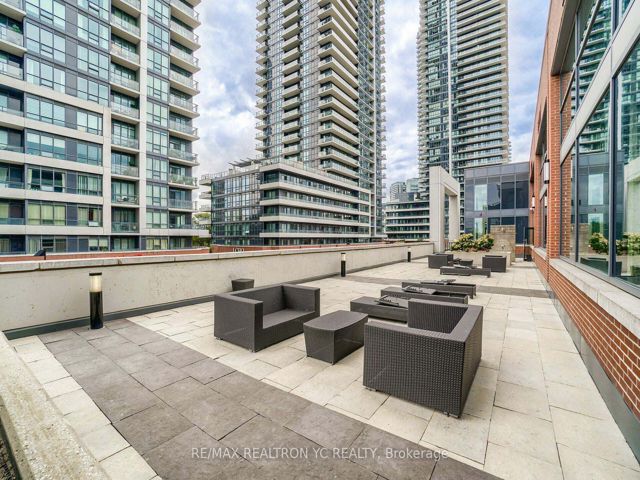 3203 - 2212 Lake Shore Blvd W