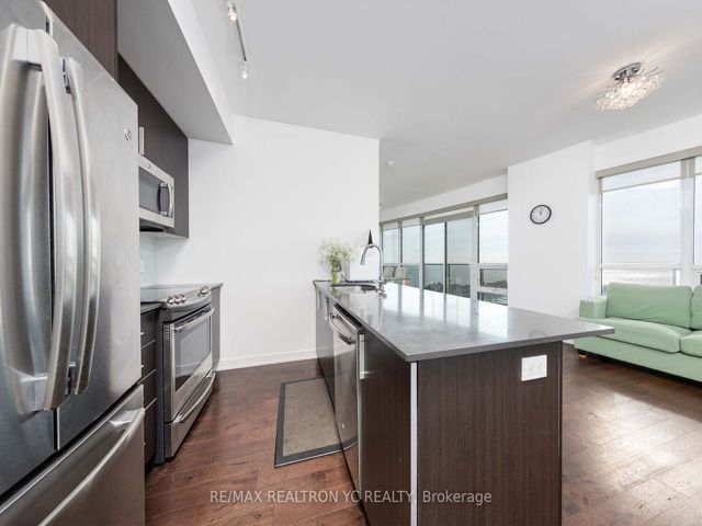 3203 - 2212 Lake Shore Blvd W