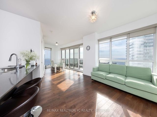 3203 - 2212 Lake Shore Blvd W