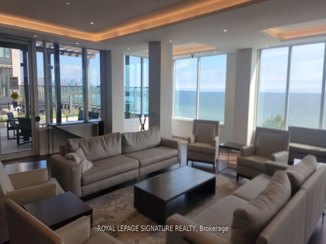 4015 - 1926 Lake Shore Blvd W