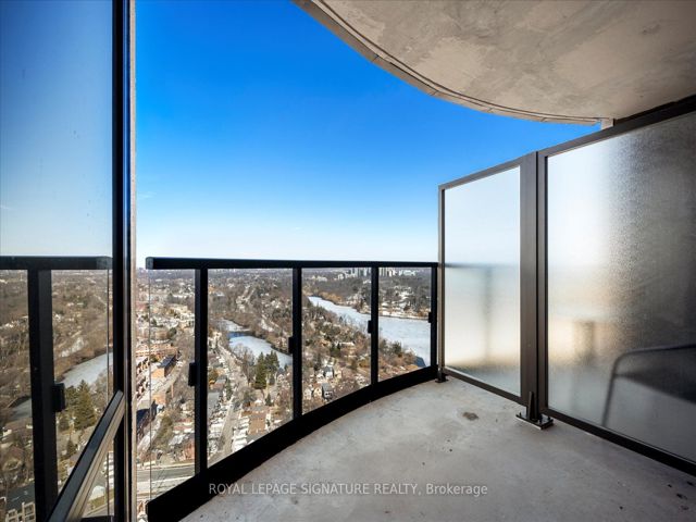4015 - 1926 Lake Shore Blvd W