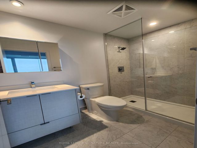 4015 - 1926 Lake Shore Blvd W