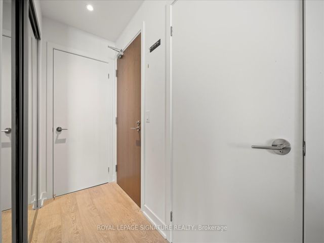 4015 - 1926 Lake Shore Blvd W