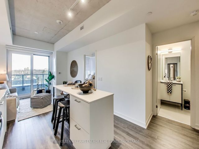 501 - 1808 St. Clair Ave W
