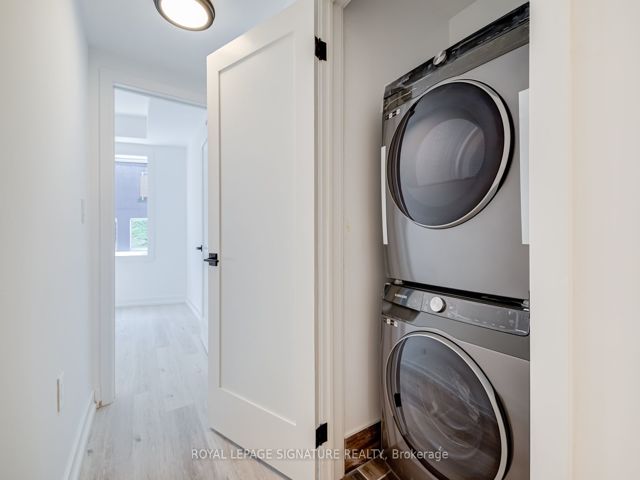 3 - 3039 Dundas St W