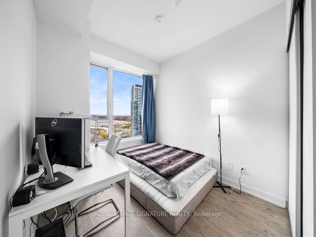 2115 - 1928 Lake Shore Blvd W