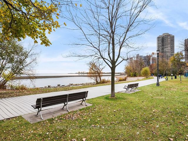 2115 - 1928 Lake Shore Blvd W