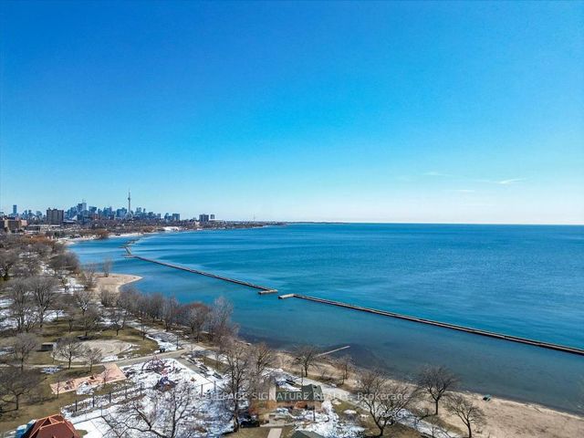 2115 - 1928 Lake Shore Blvd W